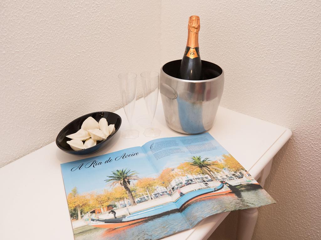Peters Guesthouse アヴェイロ エクステリア 写真