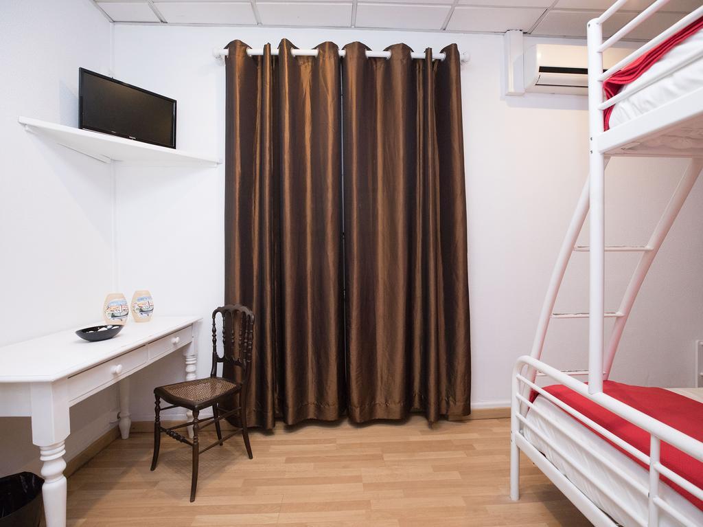 Peters Guesthouse アヴェイロ エクステリア 写真