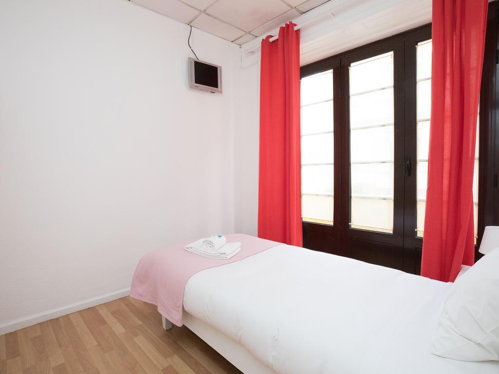 Peters Guesthouse アヴェイロ エクステリア 写真