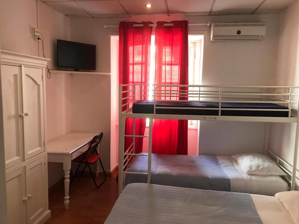 Peters Guesthouse アヴェイロ エクステリア 写真